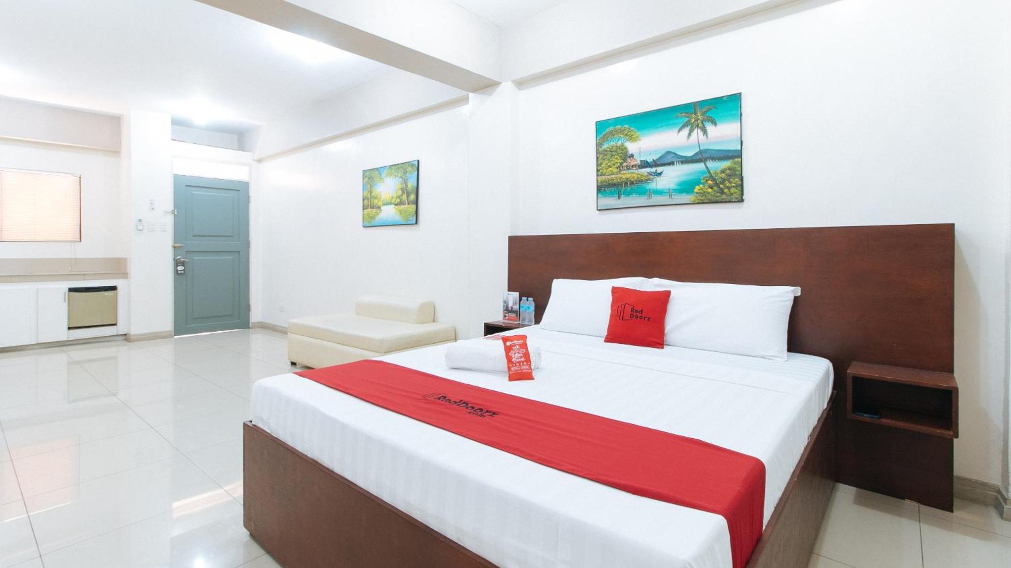 Reddoorz Near Pasay Taft Hotell Exteriör bild