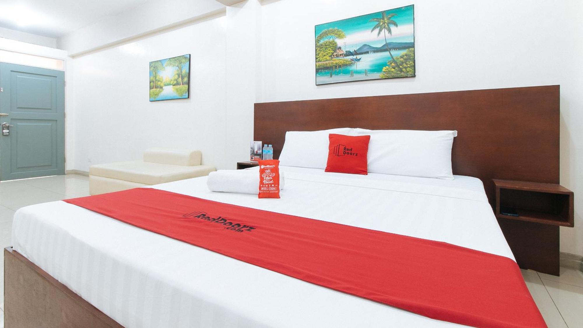 Reddoorz Near Pasay Taft Hotell Exteriör bild