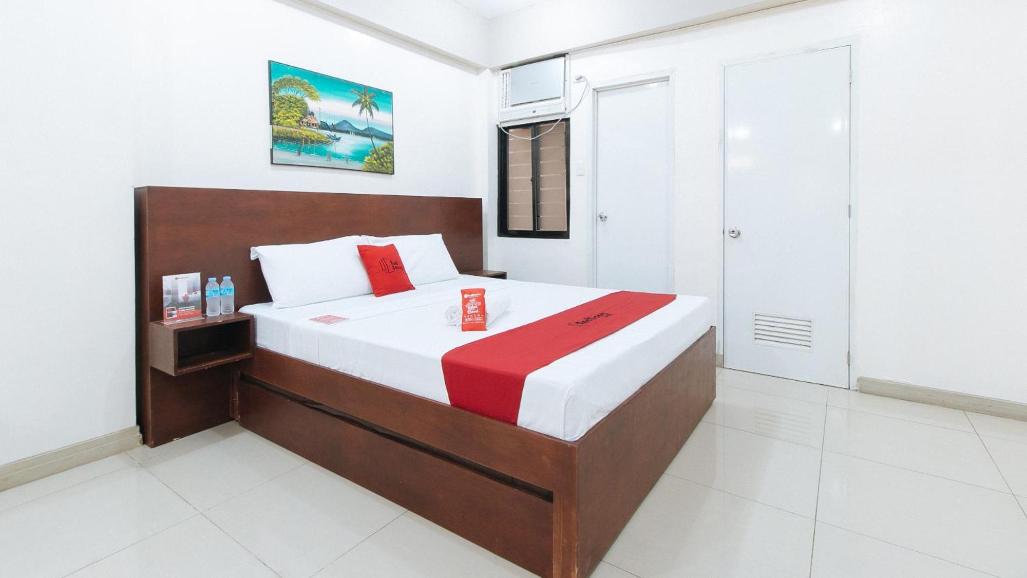 Reddoorz Near Pasay Taft Hotell Exteriör bild