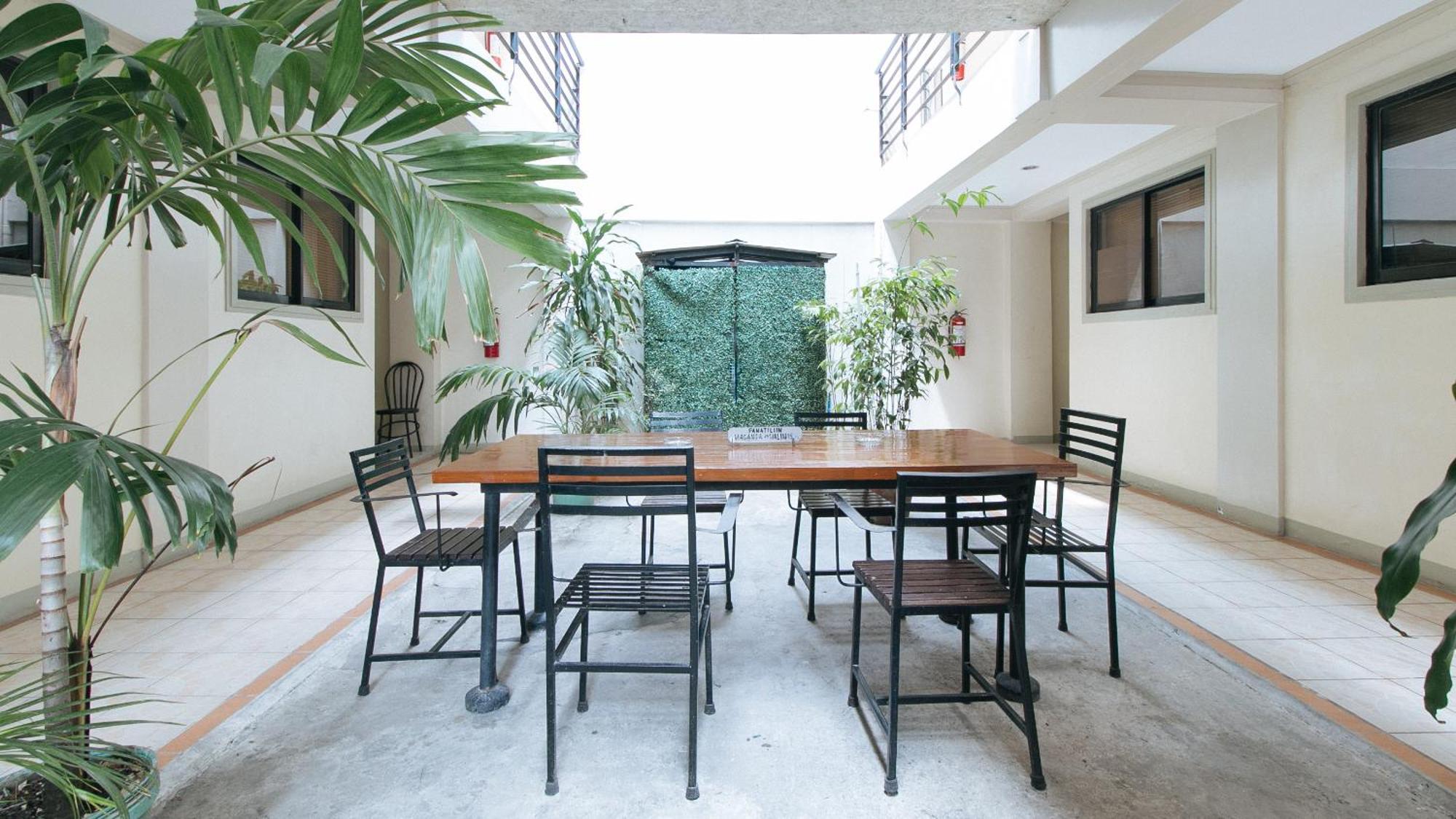 Reddoorz Near Pasay Taft Hotell Exteriör bild